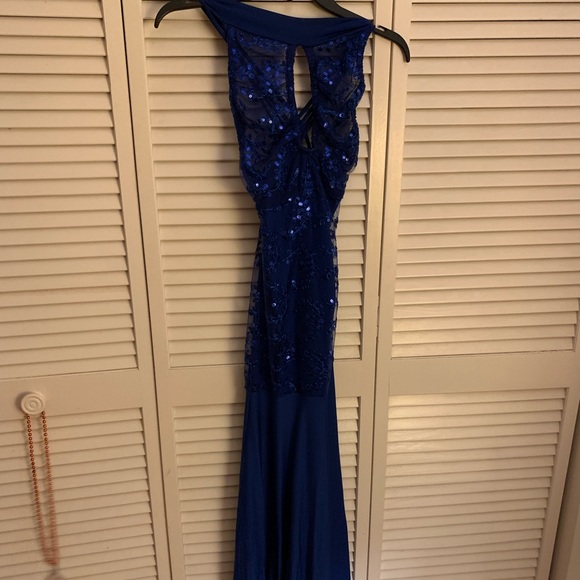 Dresses & Skirts - Prom Dress